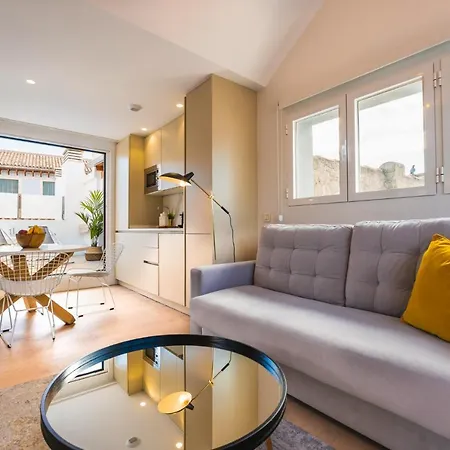 Debambu Apartment *